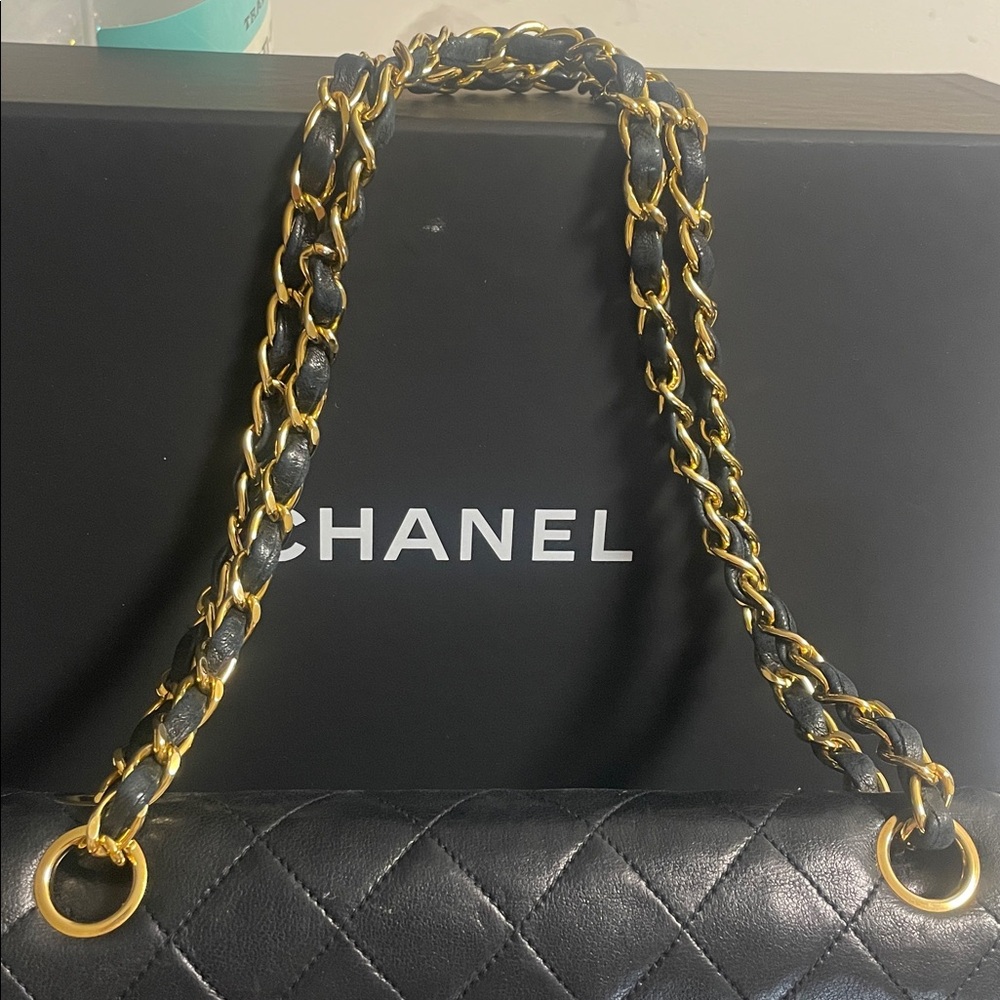 Authentic CHANEL Black Lambskin Leather Small Double Flap Bag Purse Gold HW RARE - Picture 7 of 17